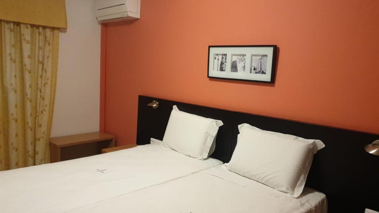 Hotel Riomar Lagos Bagian luar foto