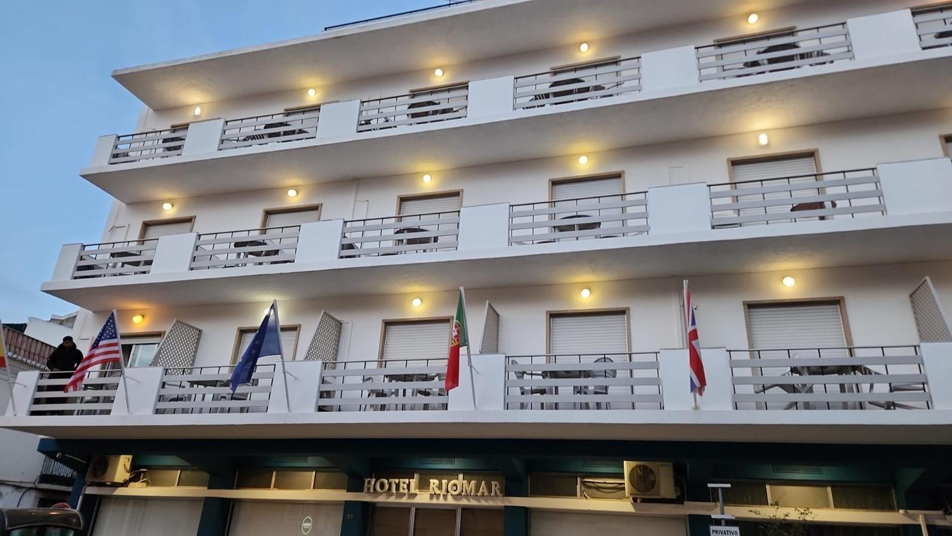 Hotel Riomar Lagos Bagian luar foto