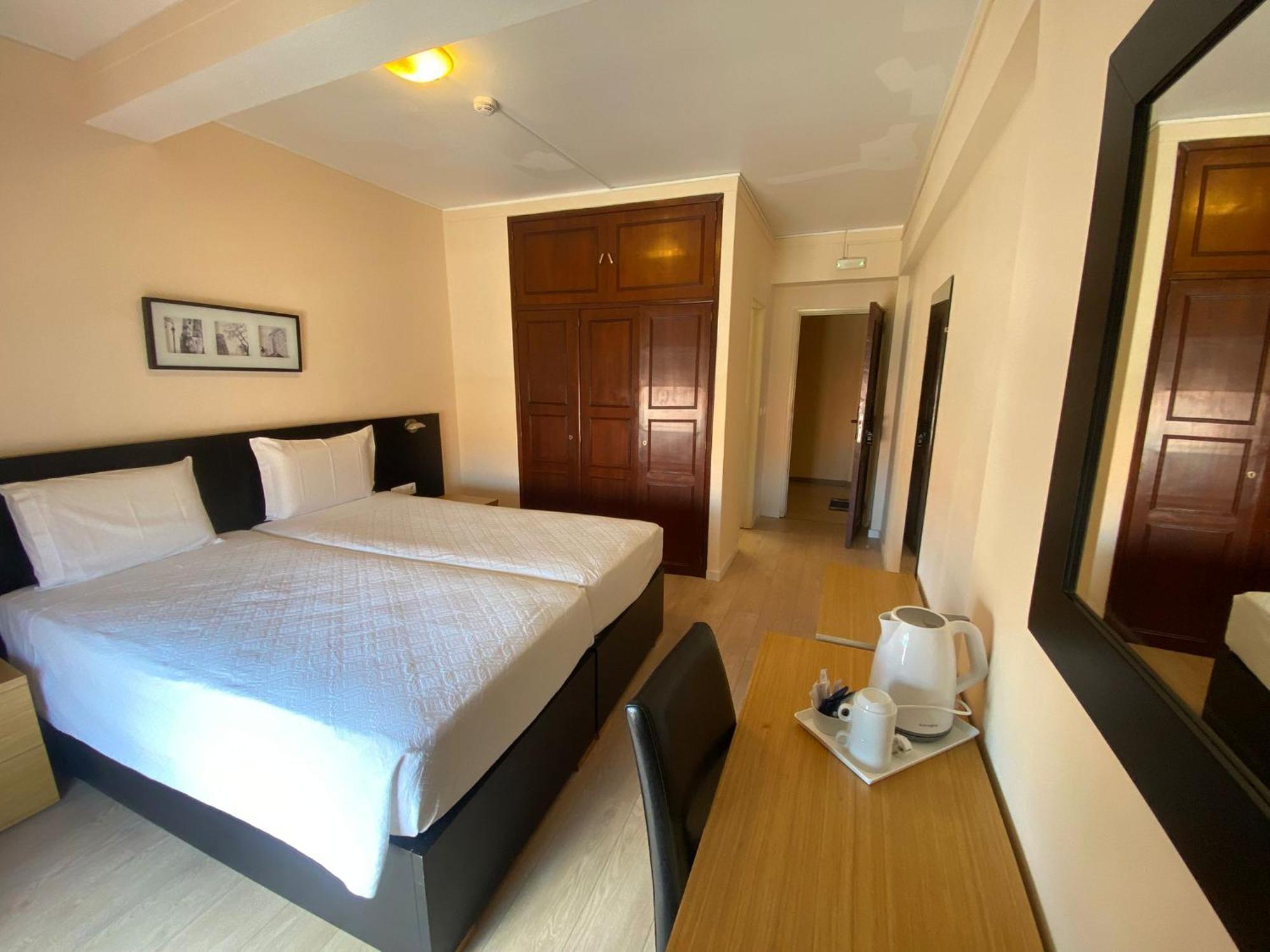 Hotel Riomar Lagos Bagian luar foto
