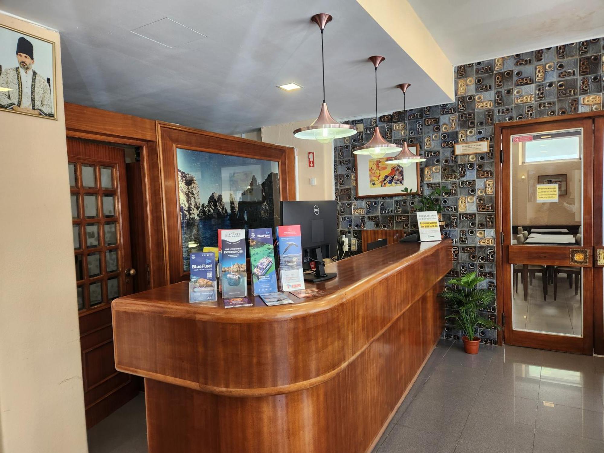 Hotel Riomar Lagos Bagian luar foto